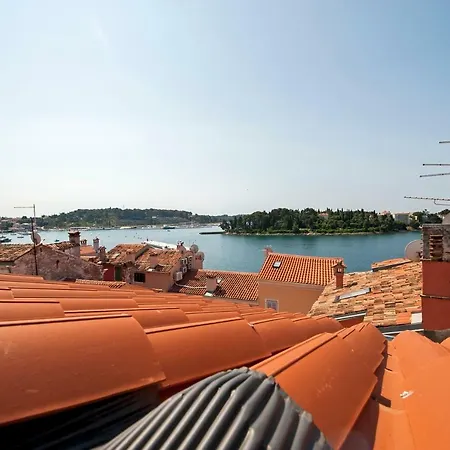 Nea Seaview 3-apartments! *