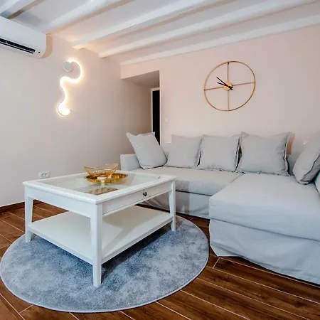 Апартаменты Nea Seaview 3-apartments! *