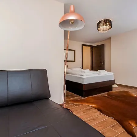 Nea Seaview 3-apartments! アパート *