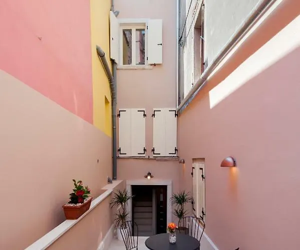 Nea Seaview 3-apartments! Διαμέρισμα