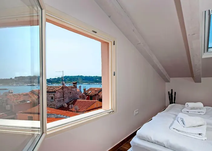 Seaview! 3-apartments In Old Town! Apartman