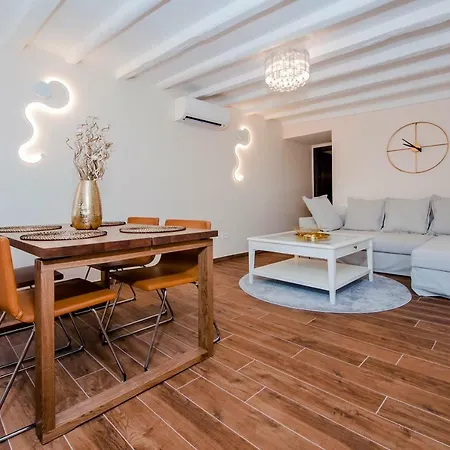 Appartamento Nea Rovigno