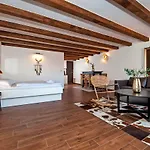 Seaview! 3-apartments In Old Town! Apartman