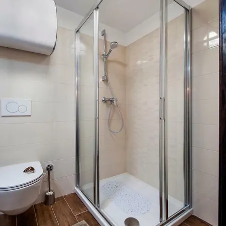 Seaview! 3-apartments In Old Town! Rovinj