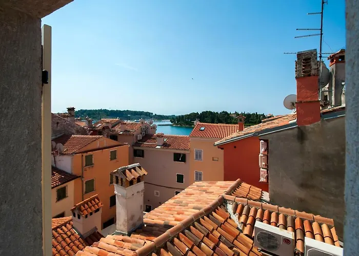 Seaview! 3-apartments In Old Town! 아파트 로비니